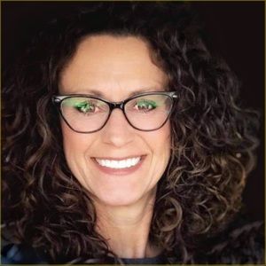 Meet your Posher, Julie c
